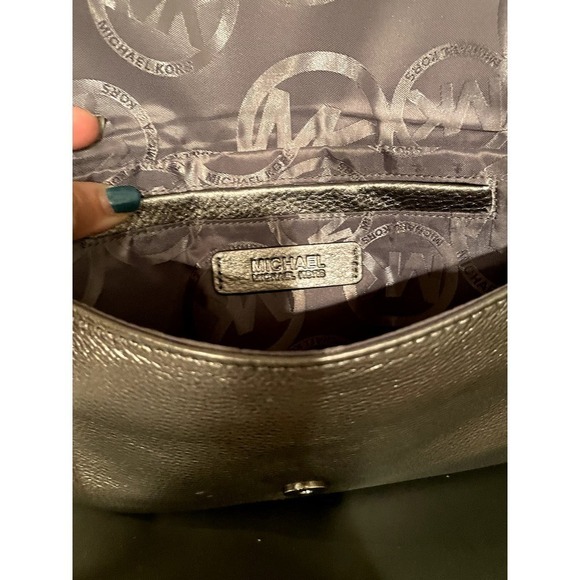 Michael Kors Silver-Grey Leather Envelope/Foldover Clutch with Double Flap - Picture 7 of 9